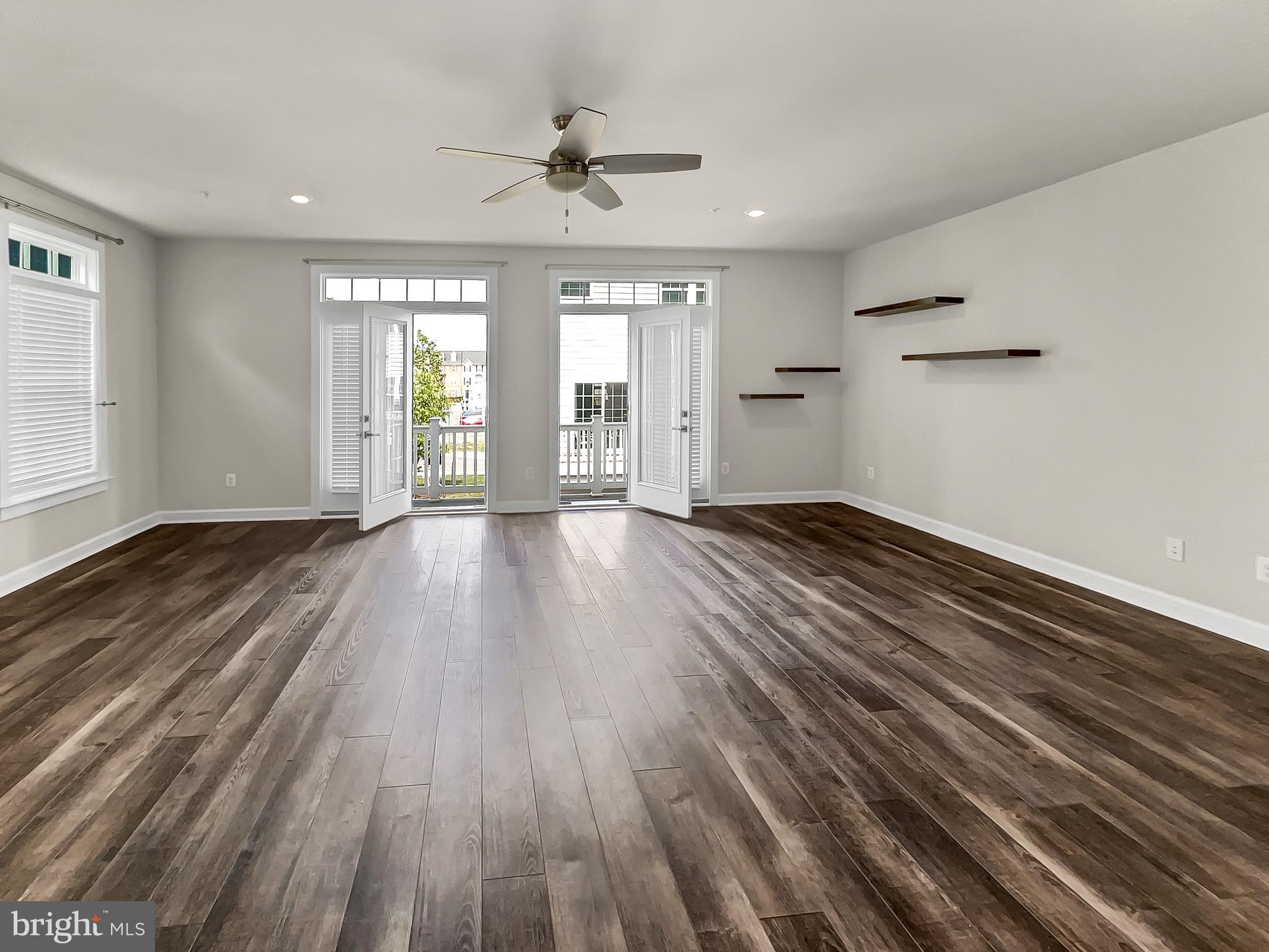 ARCOLA - Residential