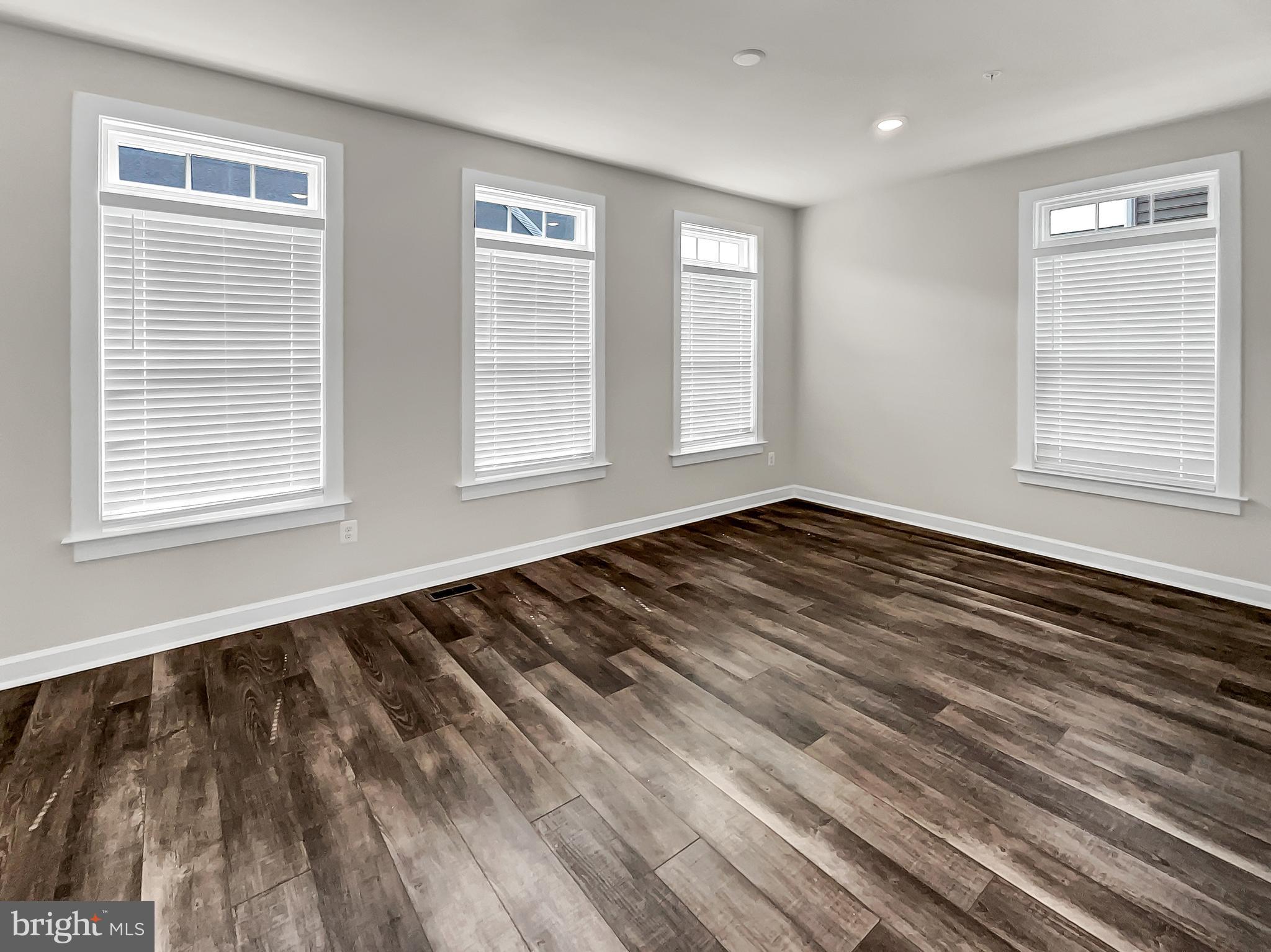 ARCOLA - Residential