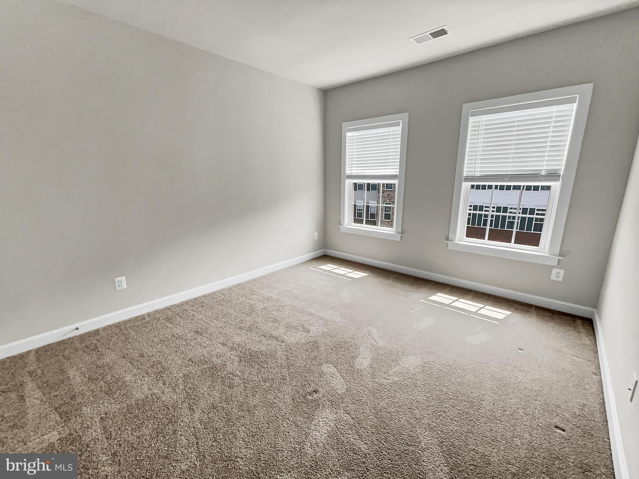 ARCOLA - Residential