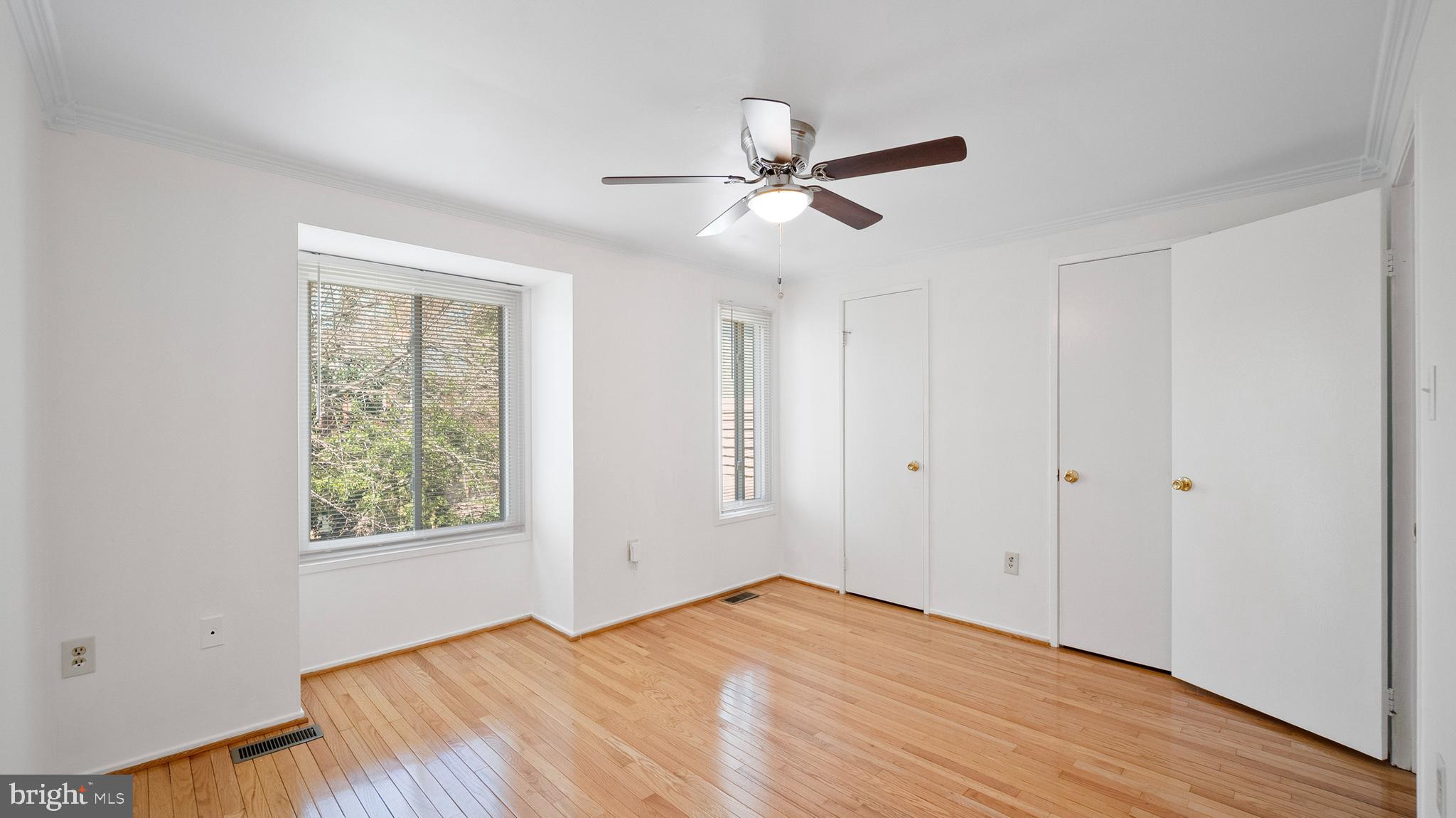 CHESTNUT HILLS - Residential