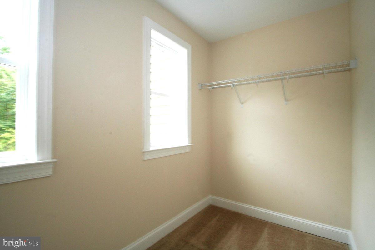 RITA'S RESERVE - Residential