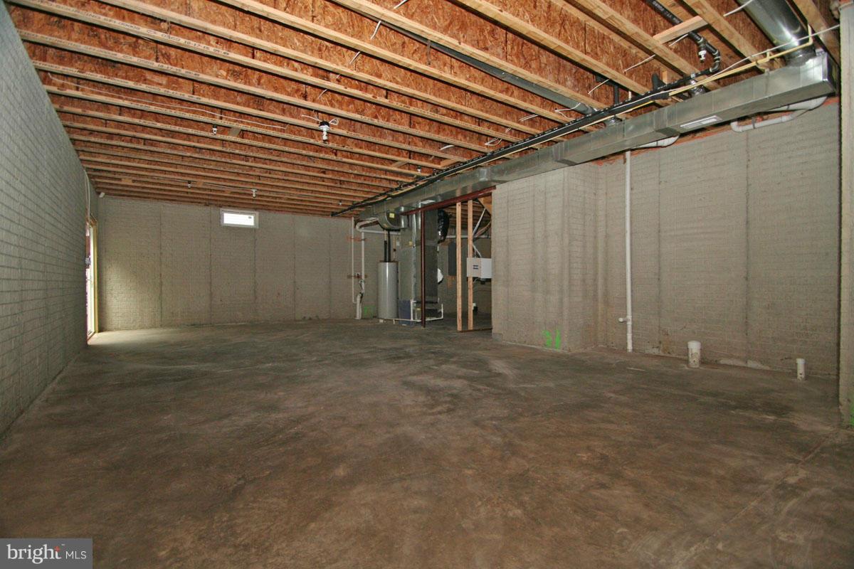 RITA'S RESERVE - Residential