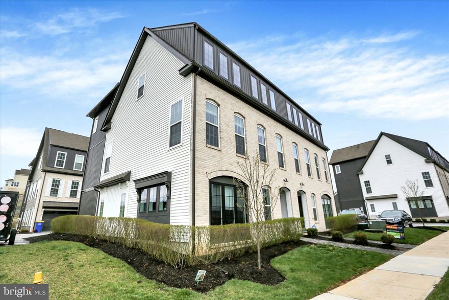 Better than new build end unit Townhome in Arcona West.  This unit not only located on the end of the street, but there is no though traffic and the overflow parking is right beside this unit as is the open common area for play and the pool is a short walk away!  Enjoy the amazing well equipped kitchen that opens to the dining and living areas!  There is laundry and a half bath on this floor as well!  The bedroom floor is laid out for convenience with a large open hub to the bedrooms and shared bathroom.  The primary suite is just a lovely with a larger than builder grade shower as well as an upgraded mirror with backlight!  
Why build when you can own this upgraded well appointed private end unit in one of the most popular communities on in Cumberland County!