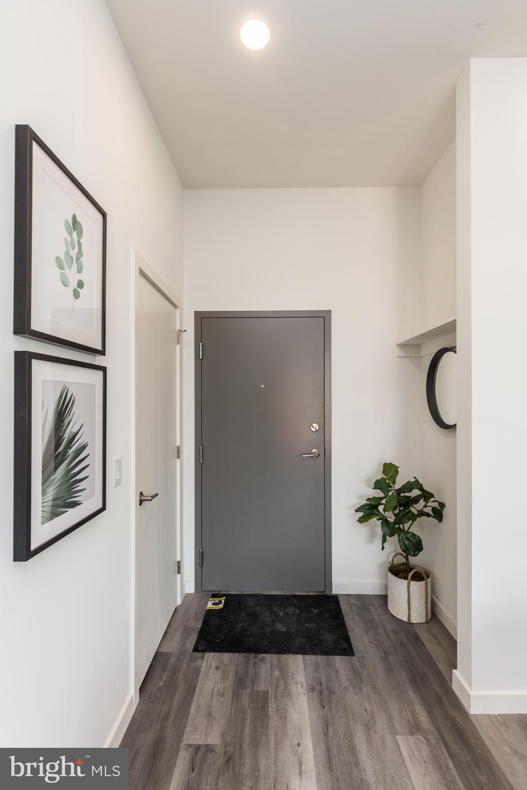 KENSINGTON - Residential Lease