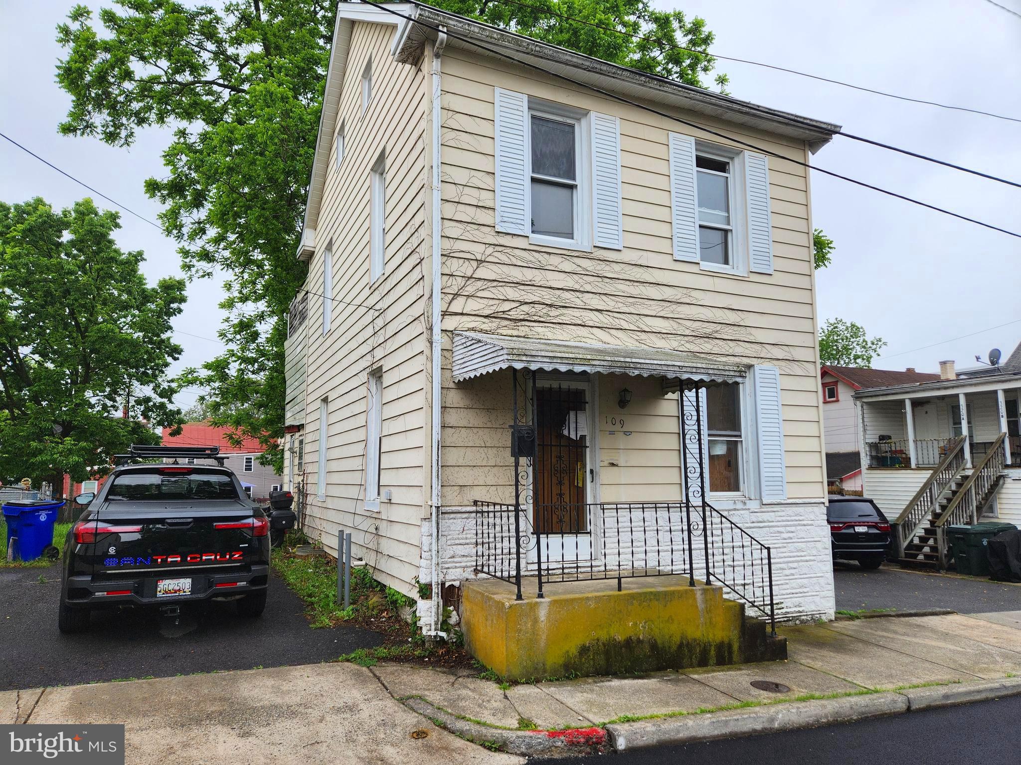 109 JOHN STREET