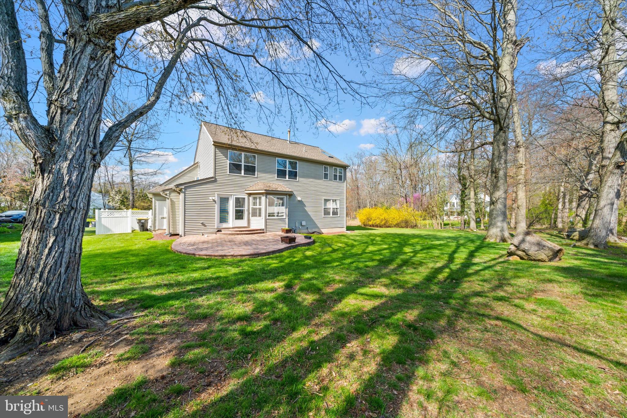 BEAU TREE - Residential