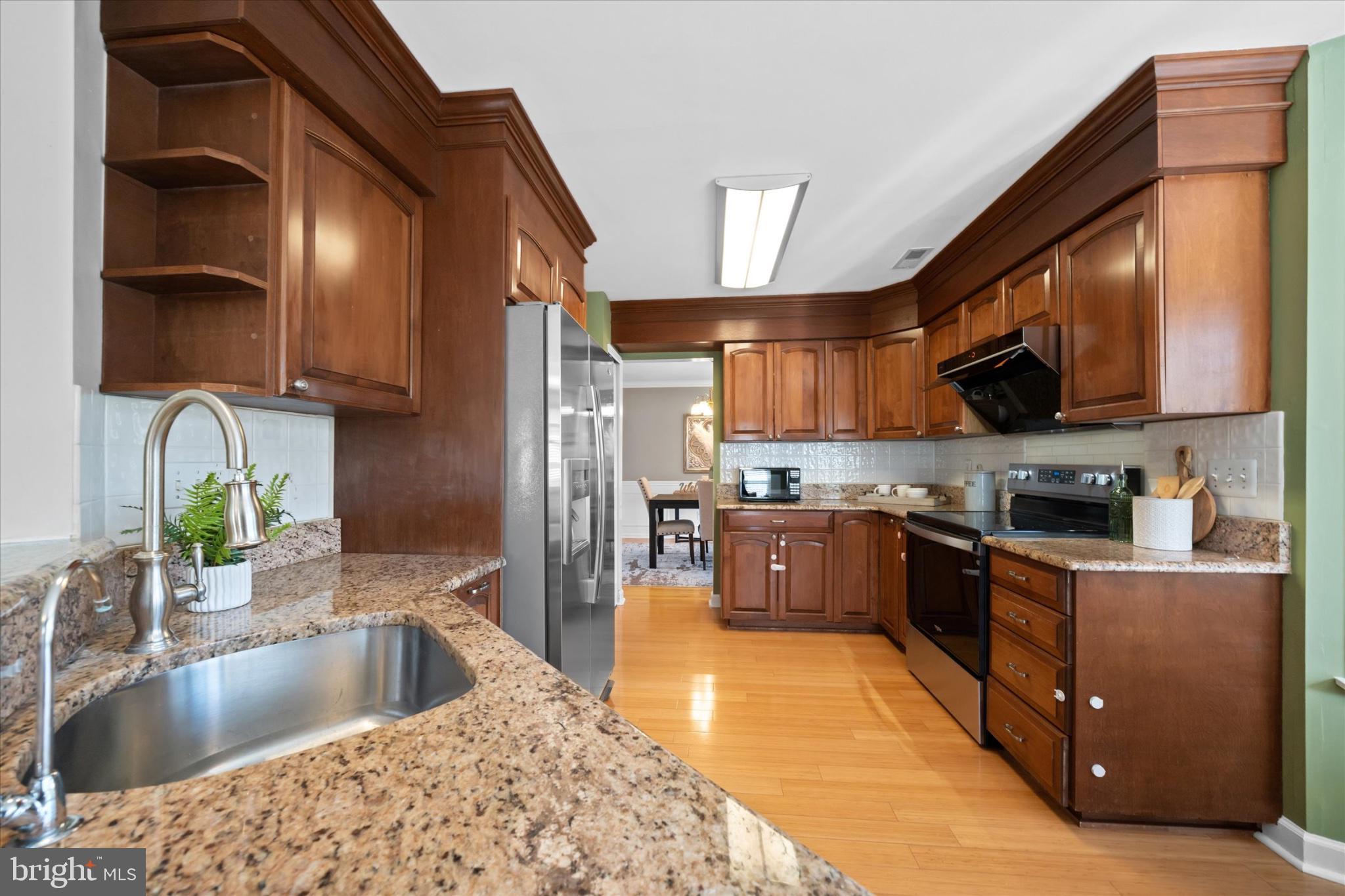 BEAU TREE - Residential