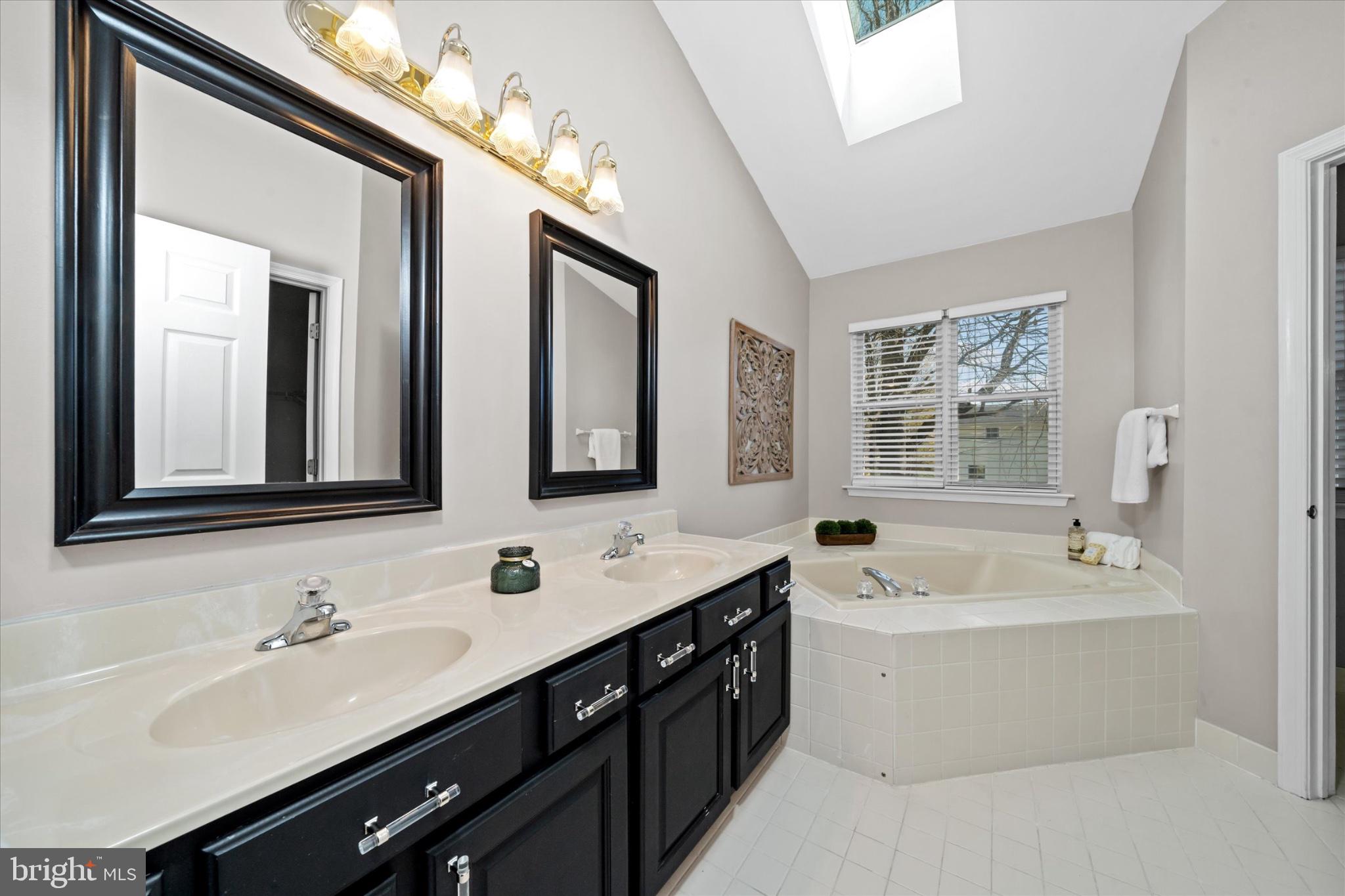 BEAU TREE - Residential