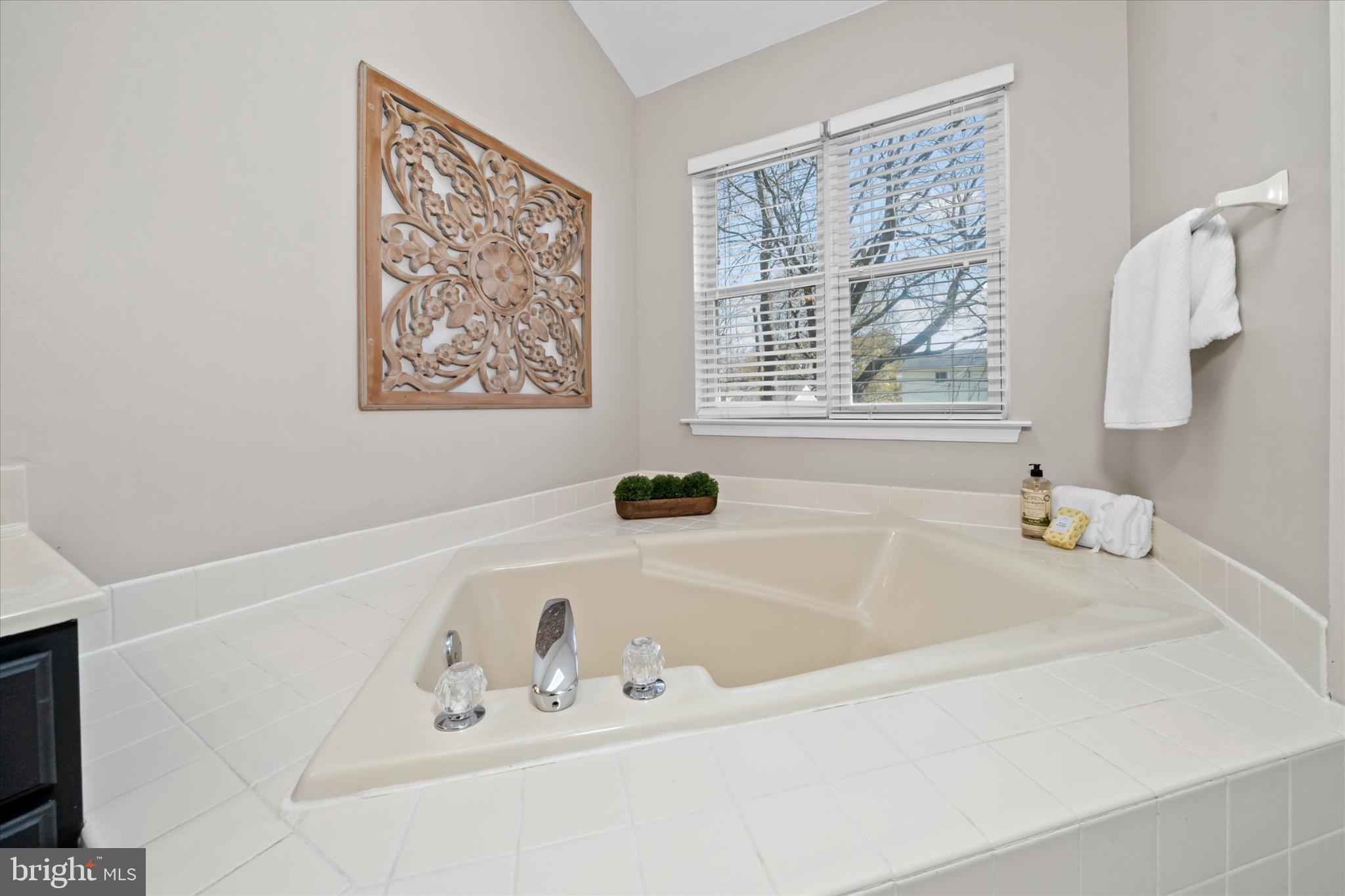 BEAU TREE - Residential