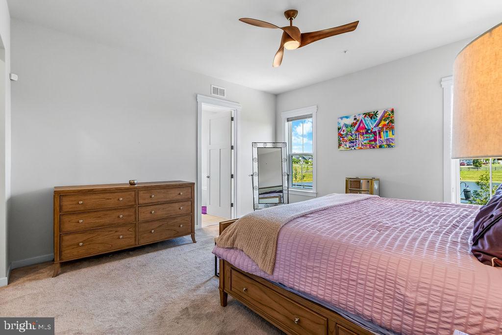 TWO RIVERS - Residential