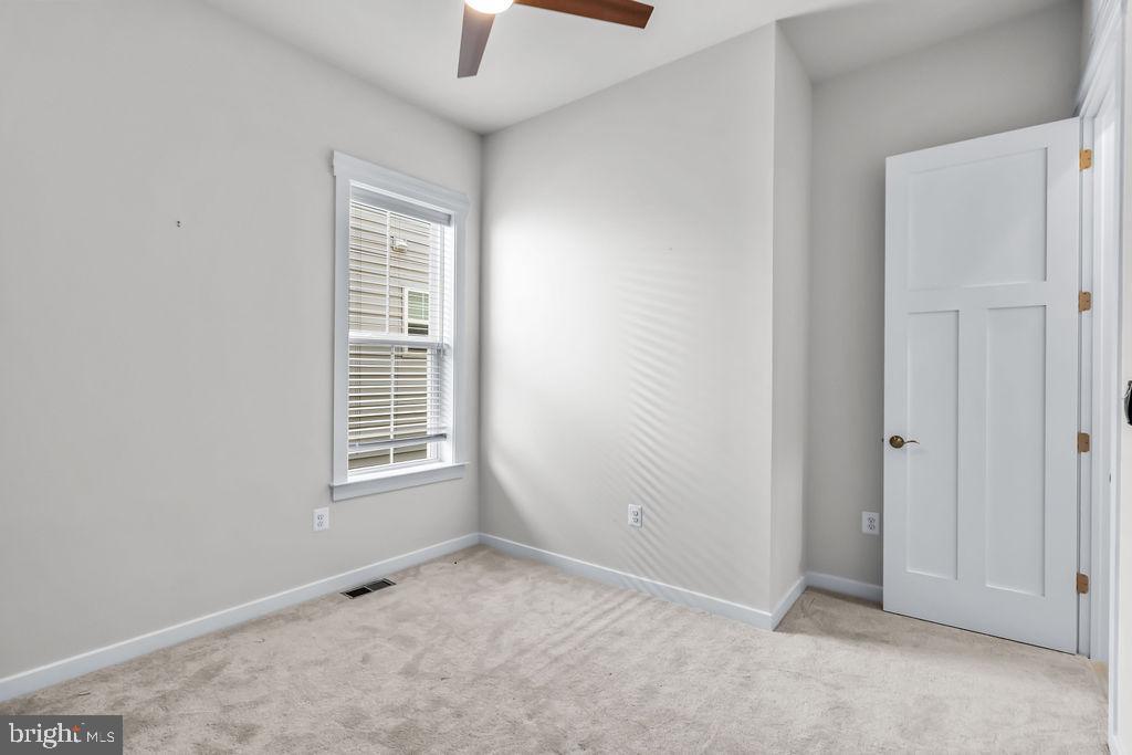 TWO RIVERS - Residential