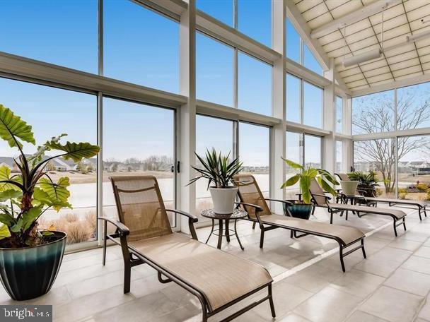 TWO RIVERS - Residential