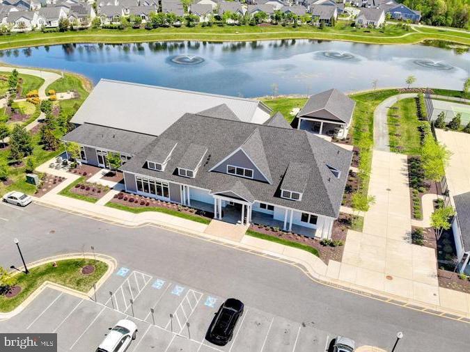 TWO RIVERS - Residential