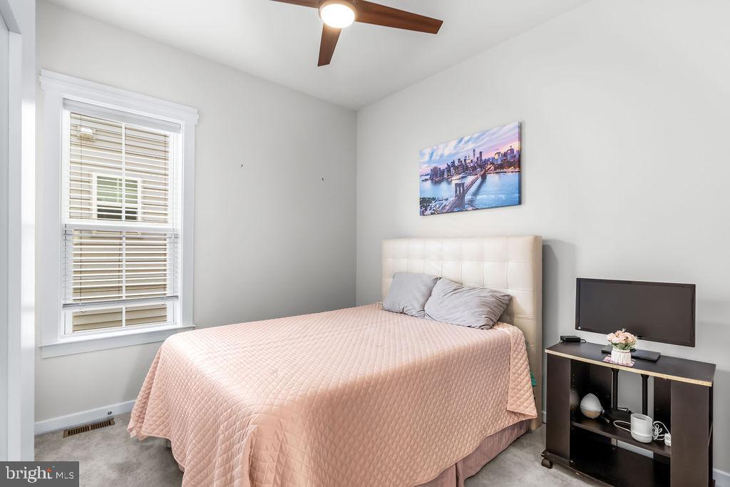 TWO RIVERS - Residential