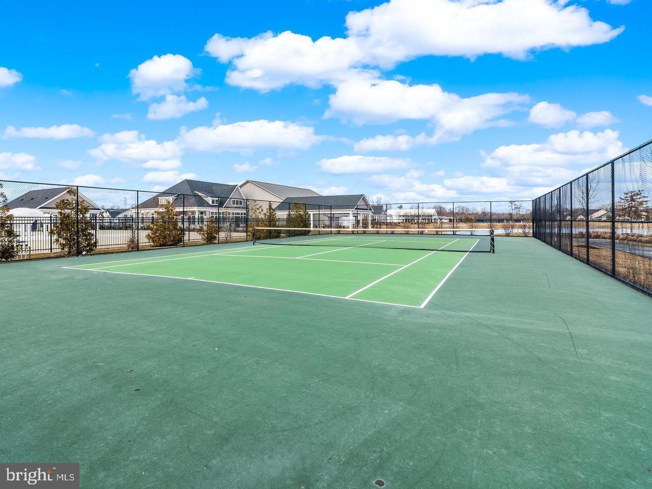 TWO RIVERS - Residential