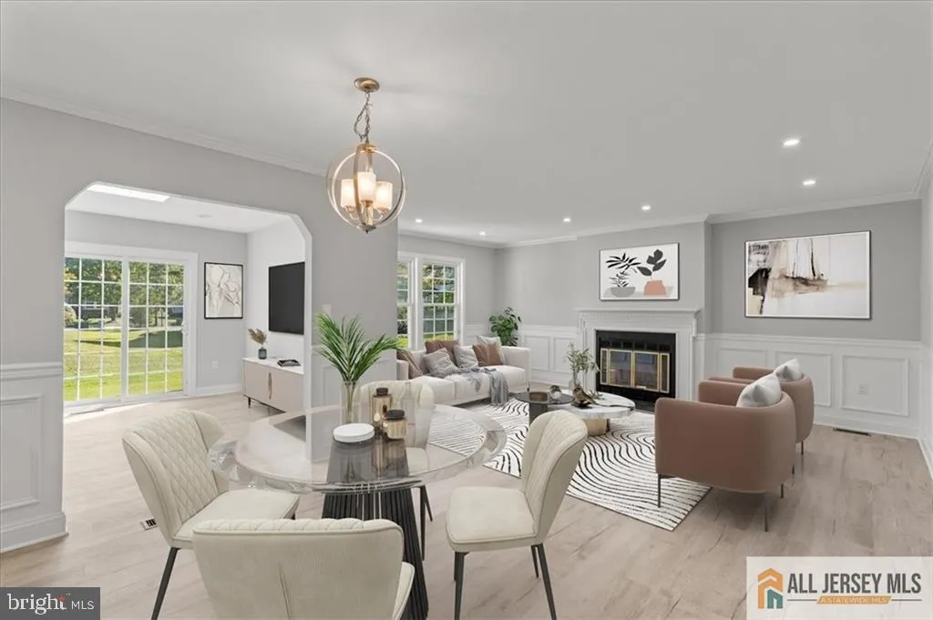 Monroe Township, New Jersey 08831, United States, 2 Bedrooms Bedrooms, ,2 BathroomsBathrooms,Residential,Active,223475