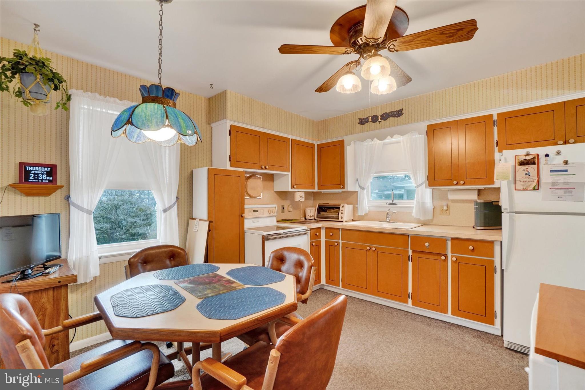 RED LION - Residential