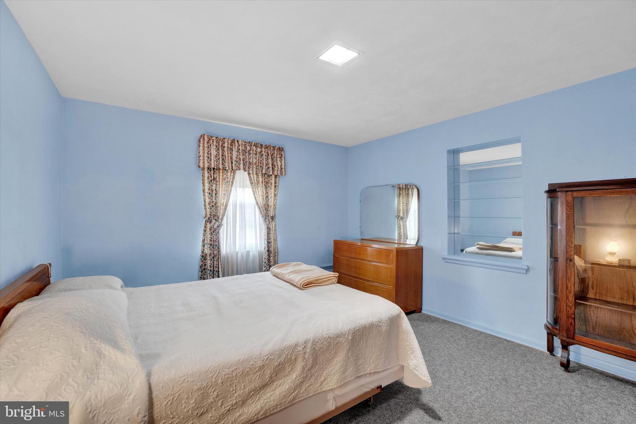 RED LION - Residential