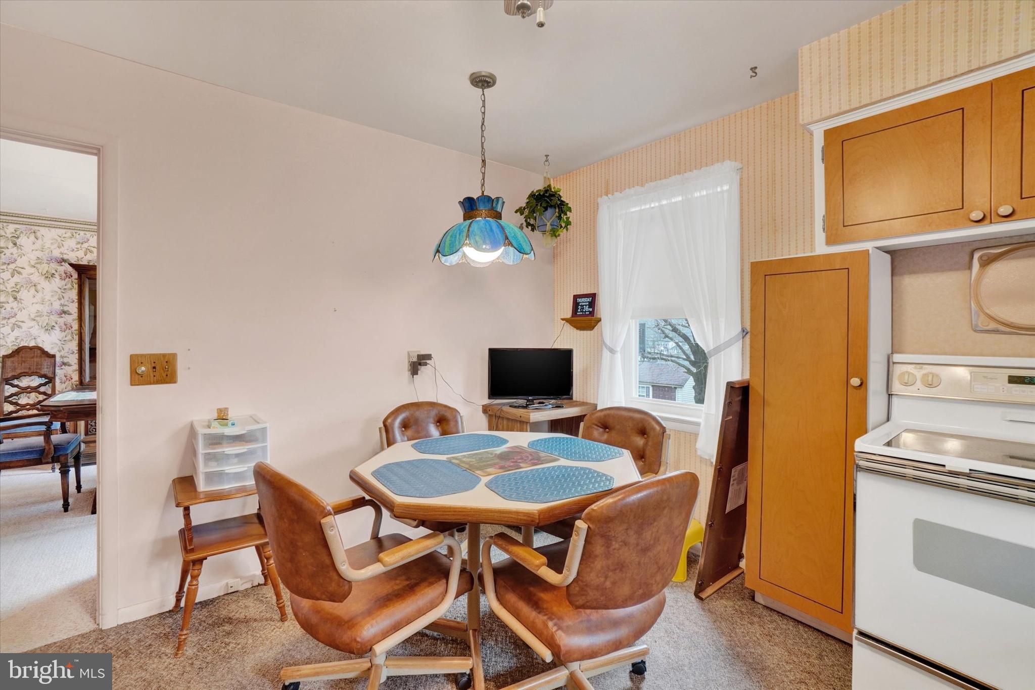 RED LION - Residential