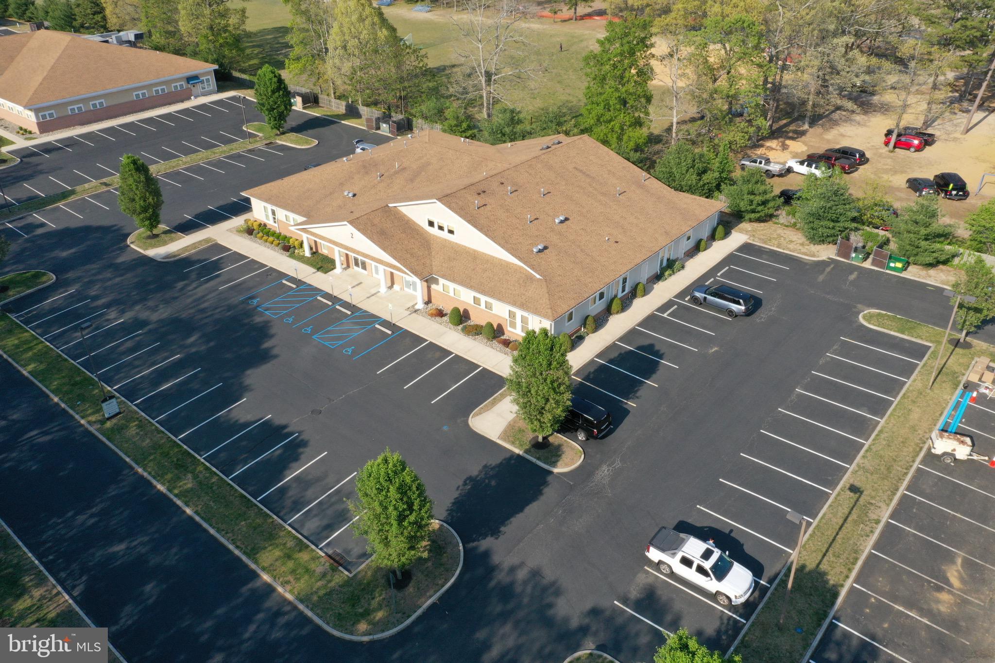 1206 W SHERMAN AVENUE