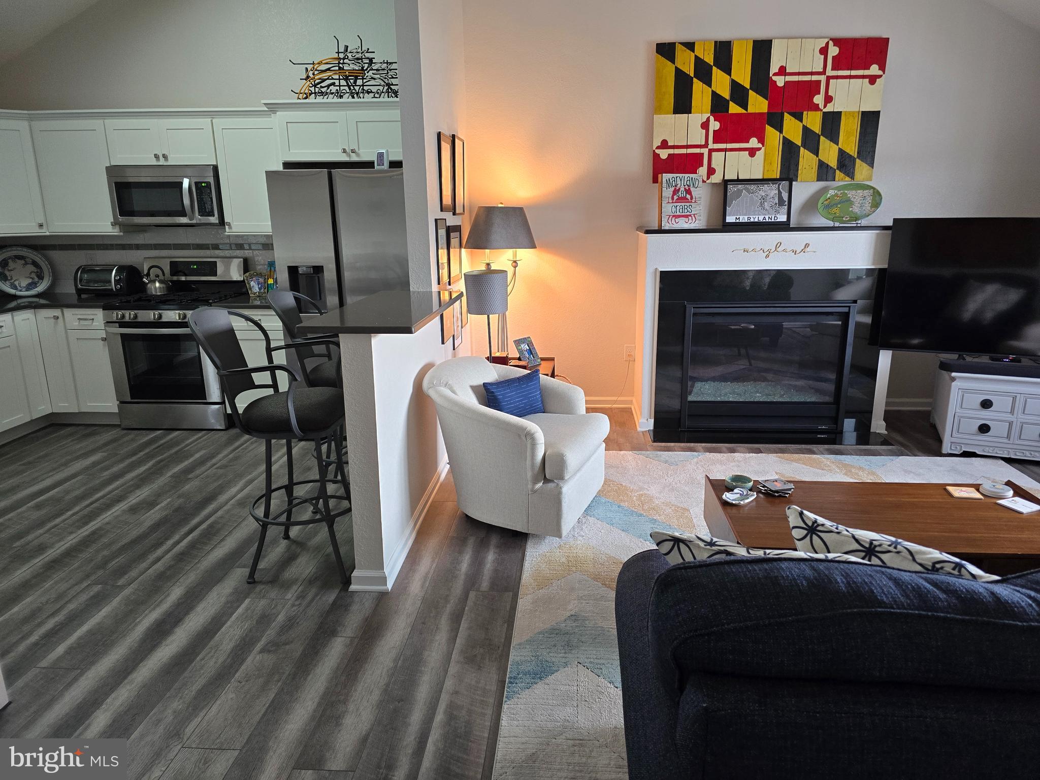 33795 N HAMPTON CIRCLE