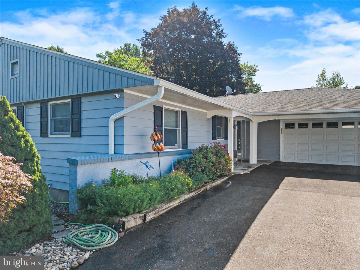 200 HUSTON AVENUE