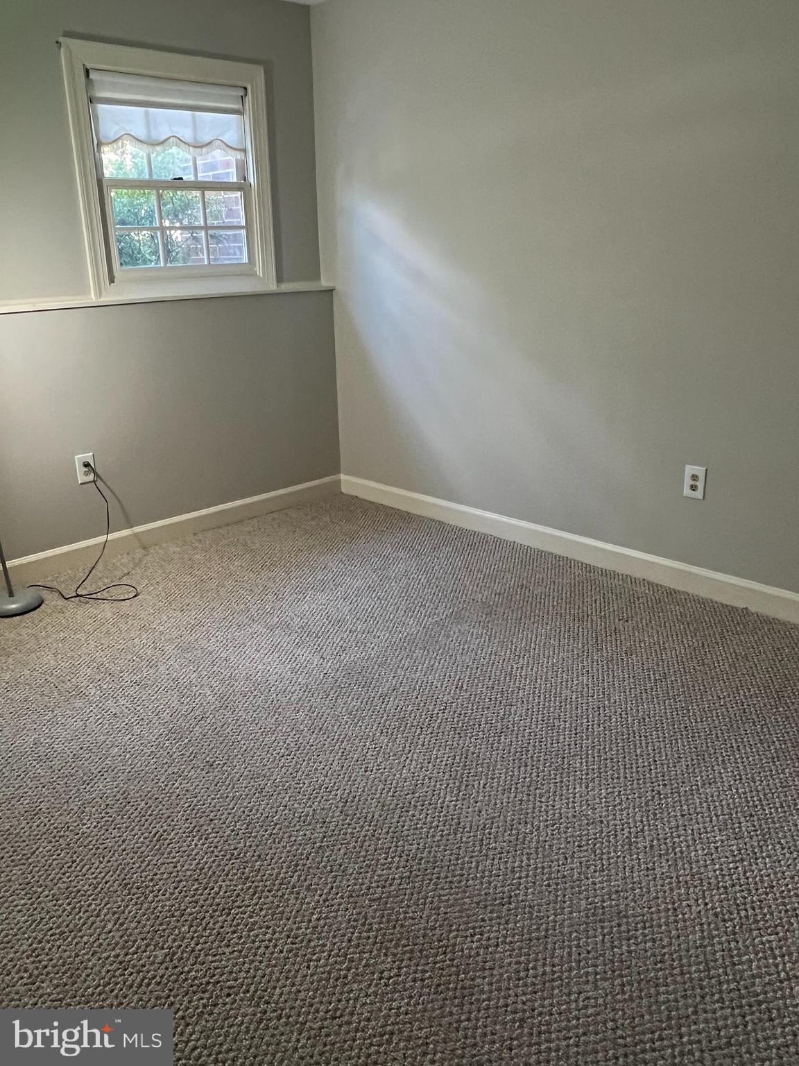 LIFESTYLE AT SULLY STATION - Residential