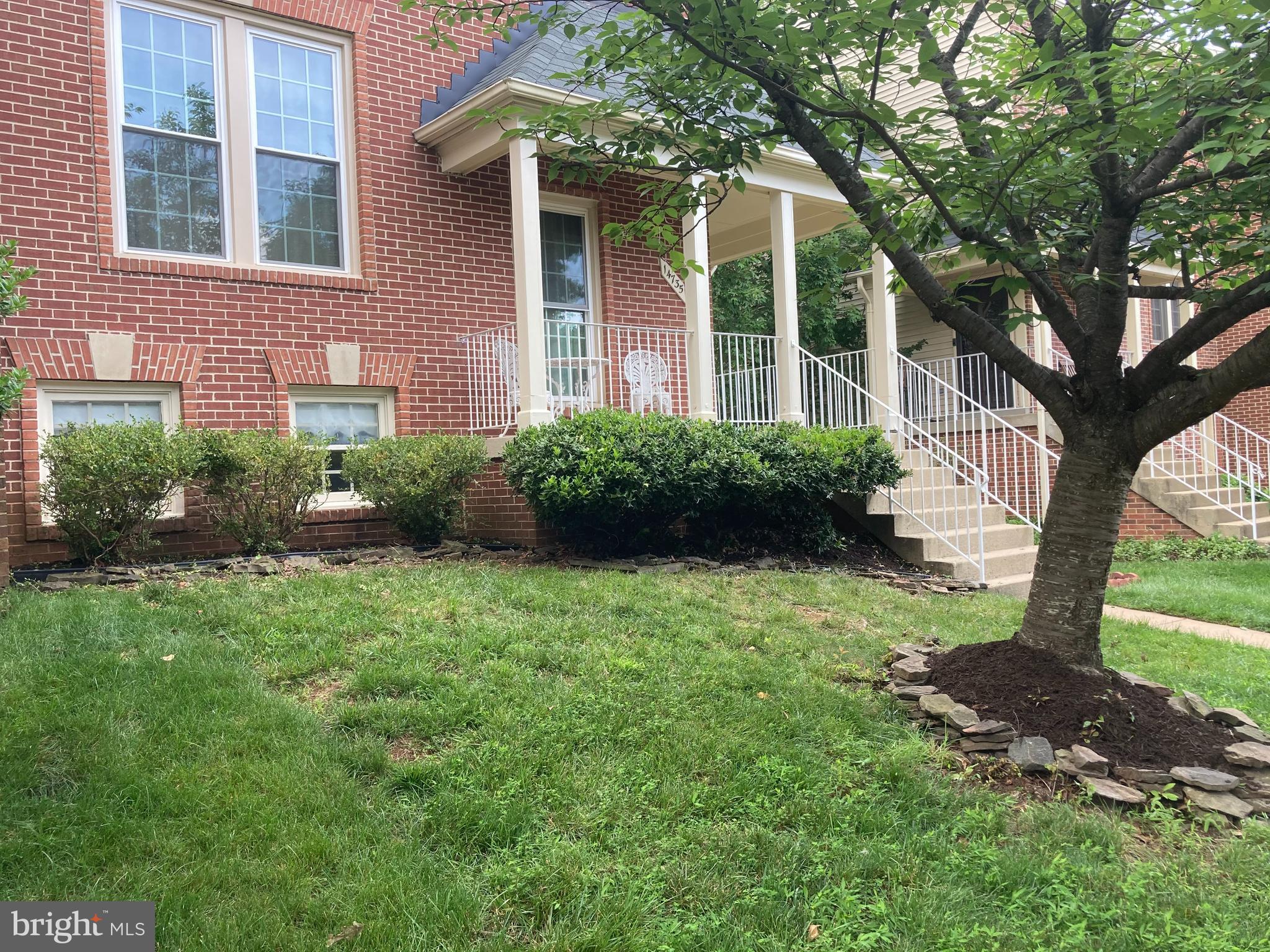 LIFESTYLE AT SULLY STATION - Residential