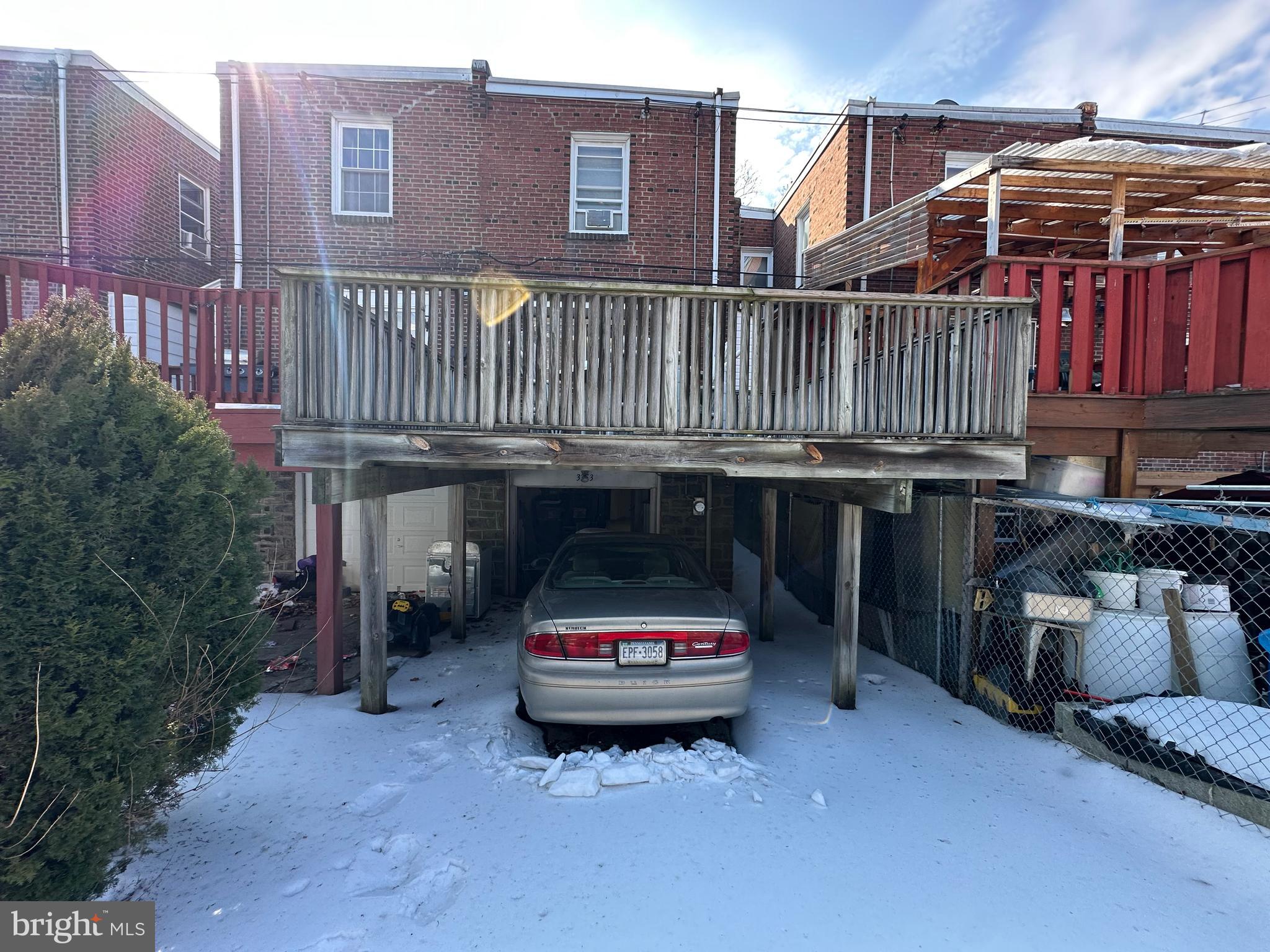 MAYFAIR (WEST) - Residential