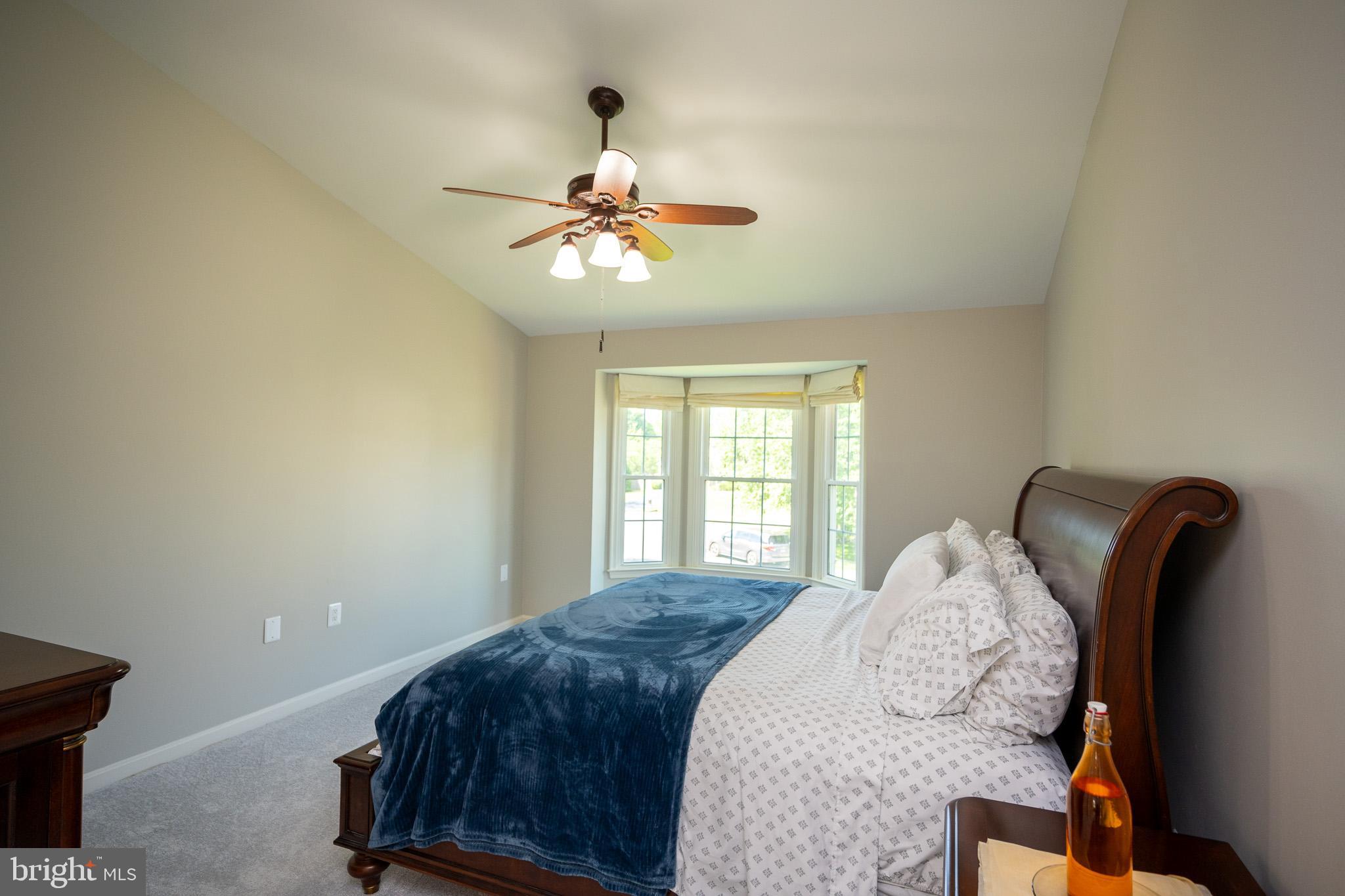 AUTUMN GLEN - Residential