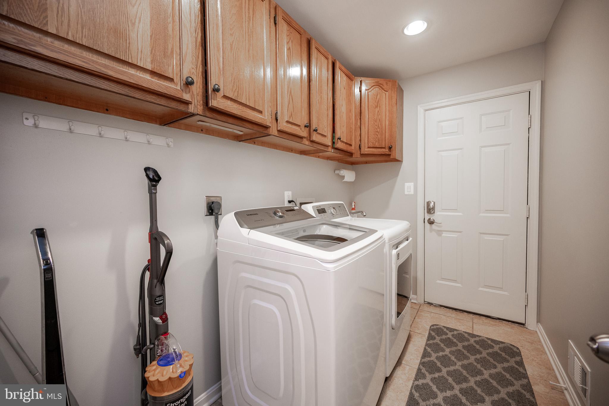 AUTUMN GLEN - Residential