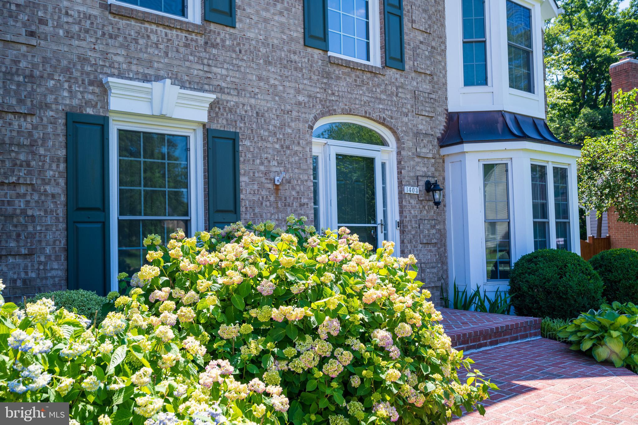 AUTUMN GLEN - Residential