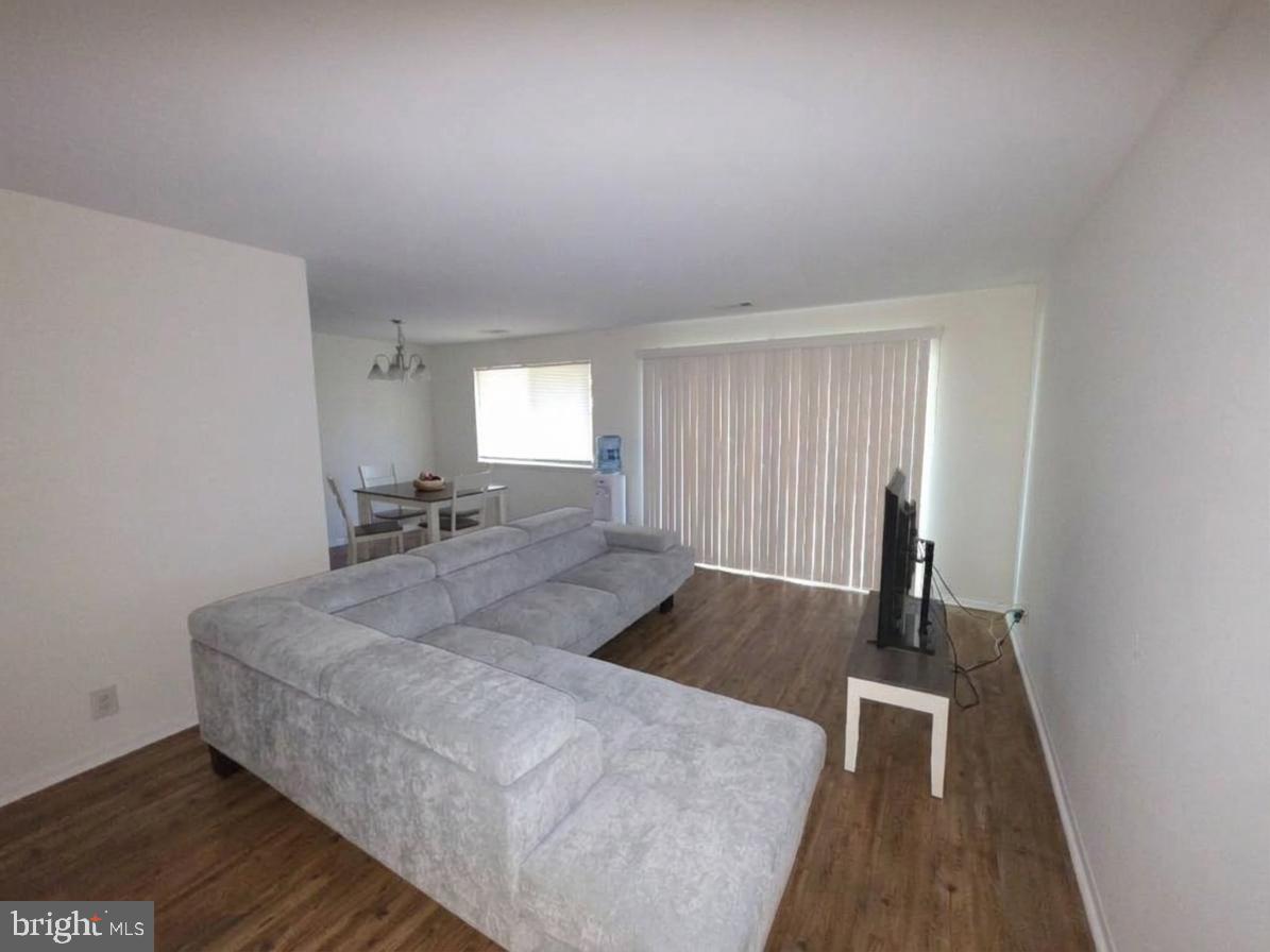 115 E KINGS HIGHWAY 248