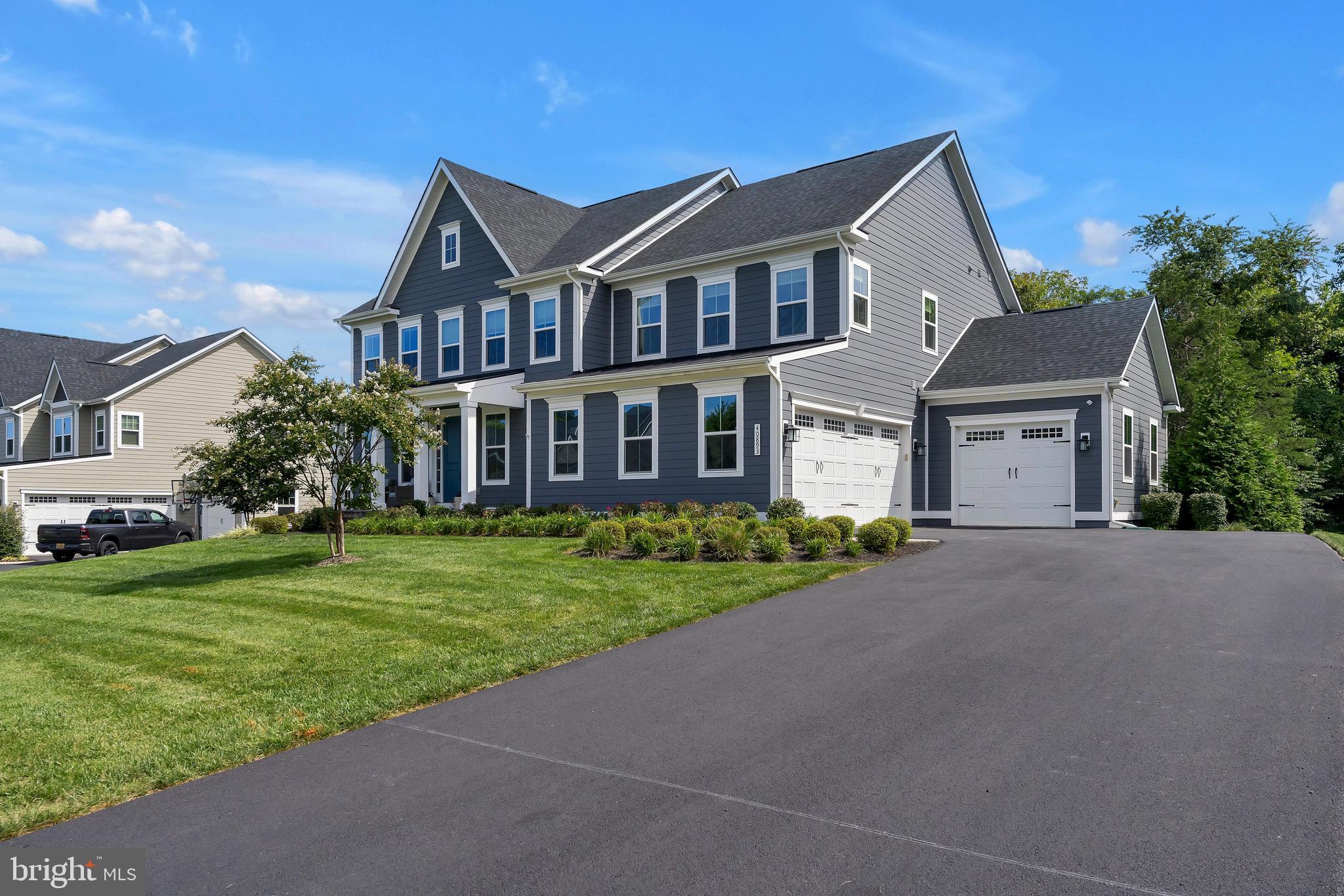 GROVE AT WILLOWSFORD - Residential