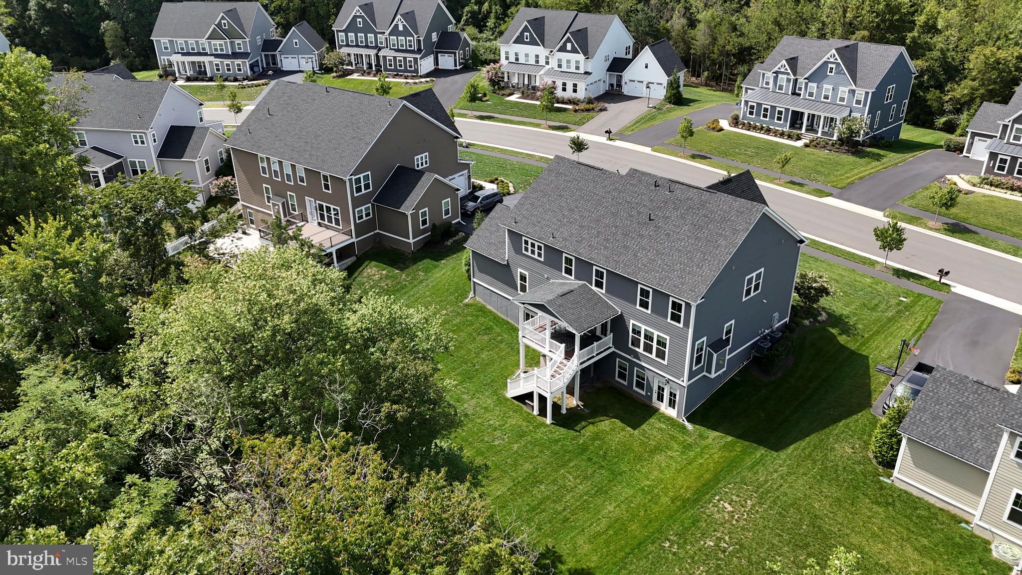 GROVE AT WILLOWSFORD - Residential