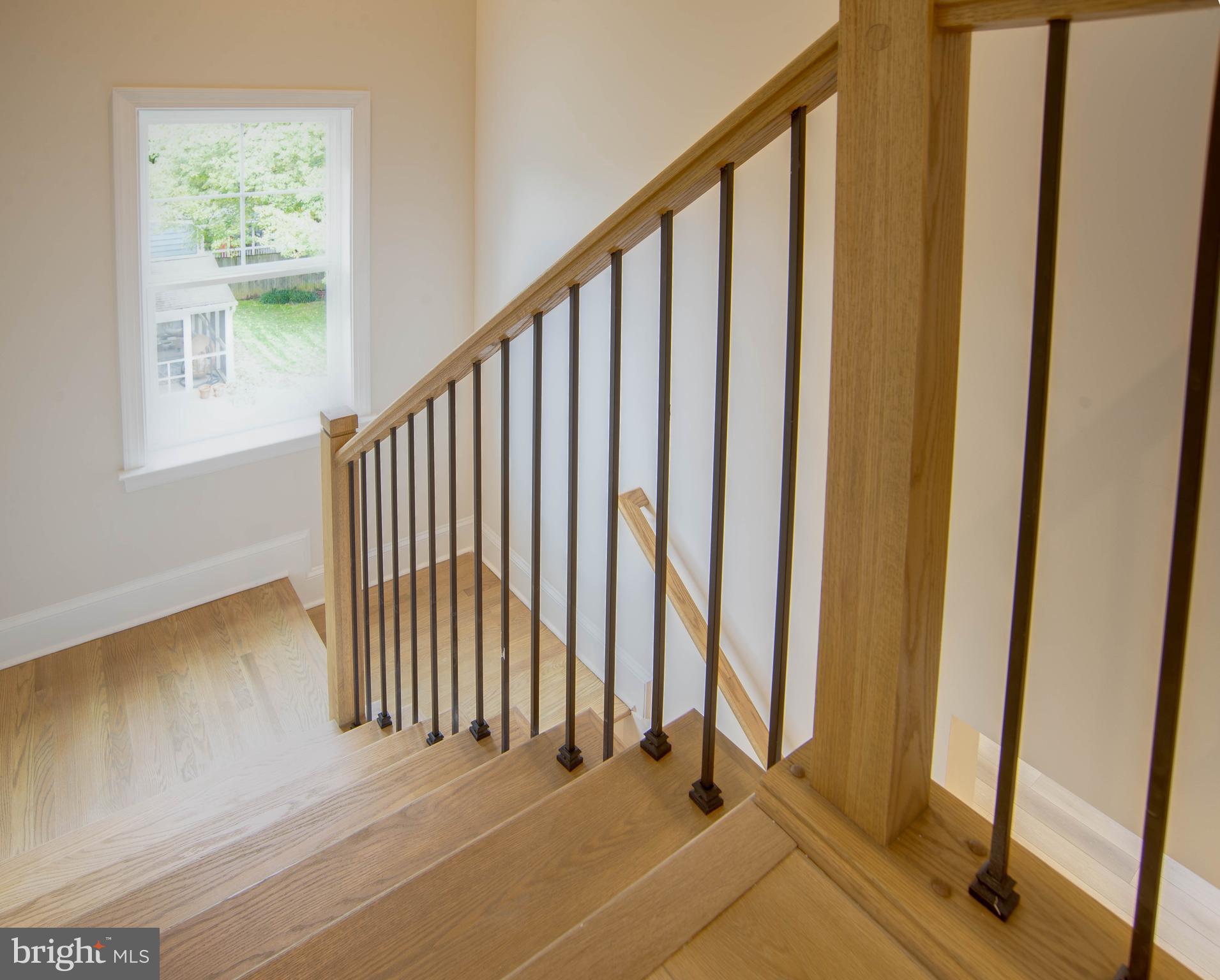 VIENNA WOODS - Residential Lease