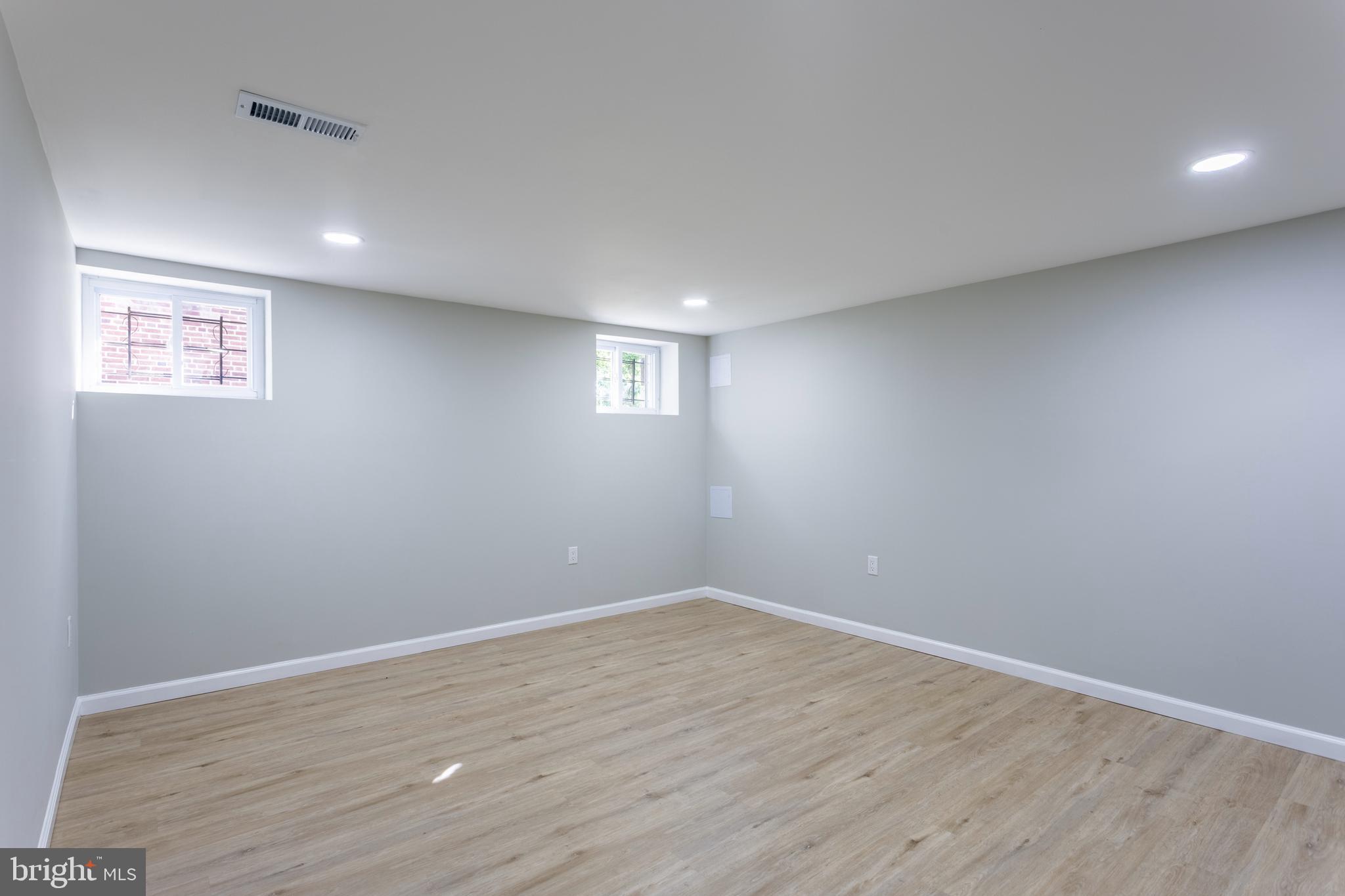 UPPER PARK HEIGHTS - Residential