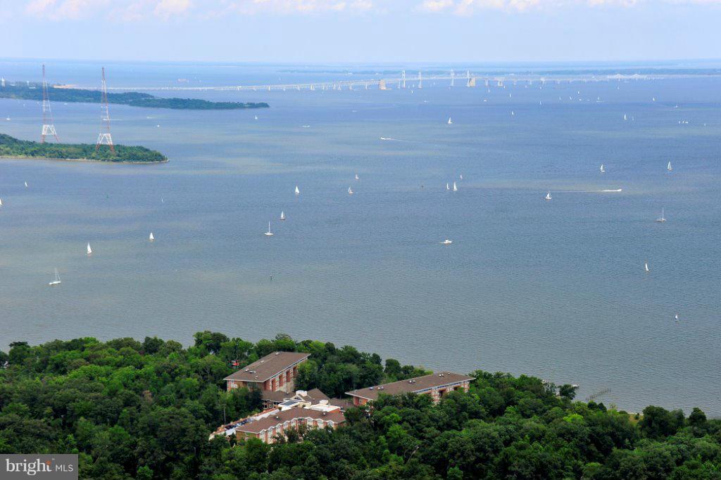 BAYWOODS OF ANNAPOLIS - Residential