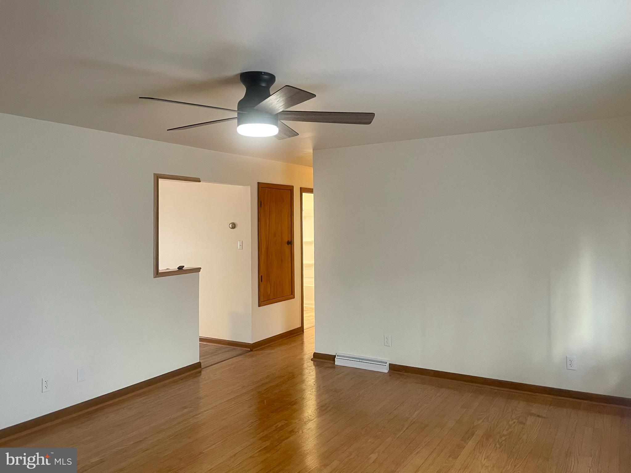 CENTENNIAL HILL - Residential