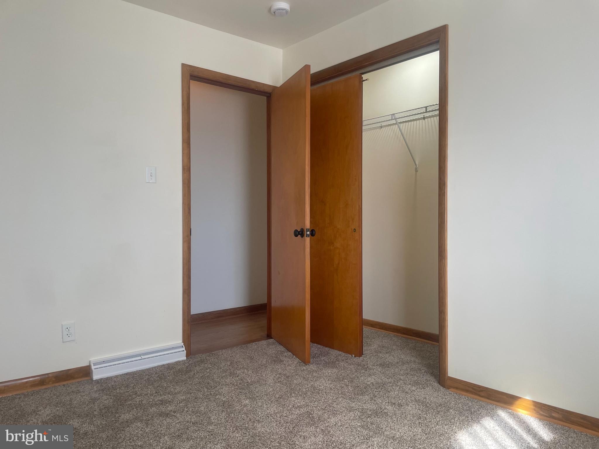 CENTENNIAL HILL - Residential