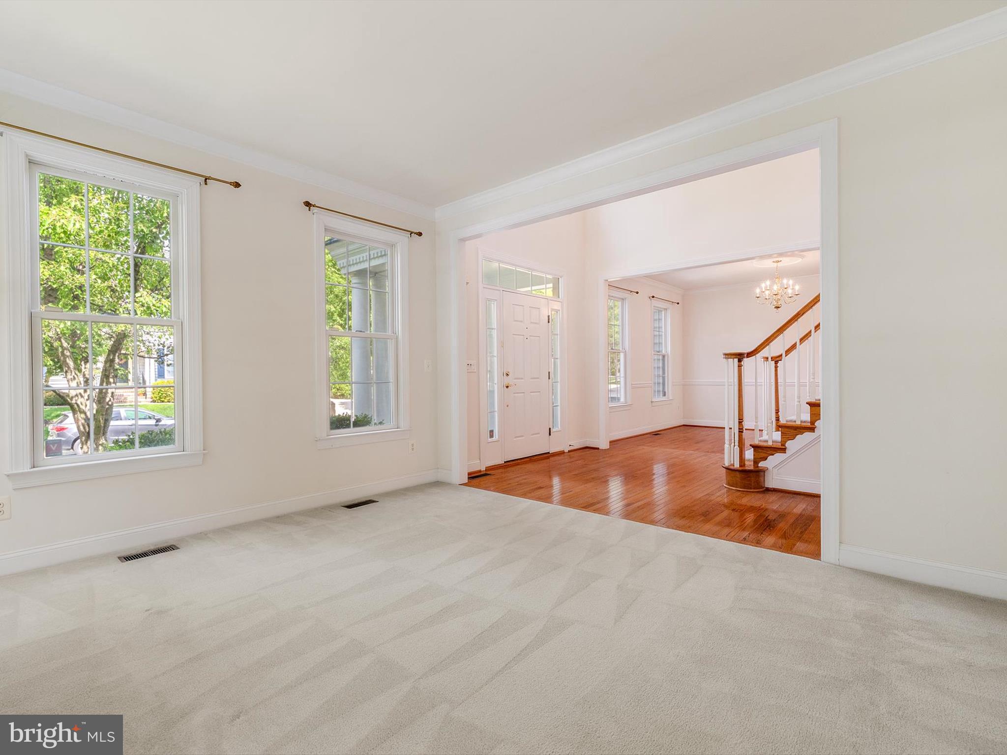 209 HEATHERBLOOM TRAIL
