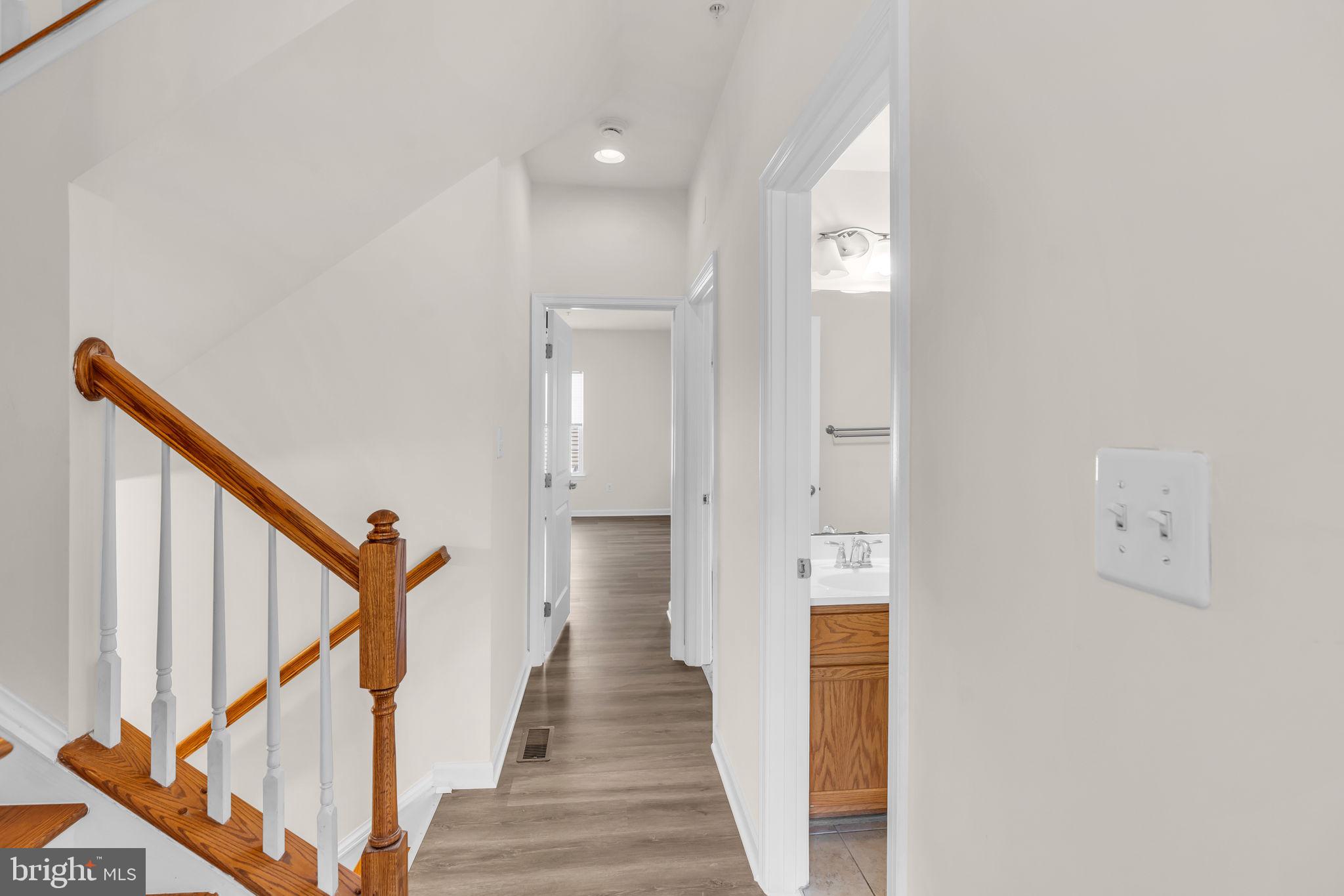 WATERFORD HILLS - Residential