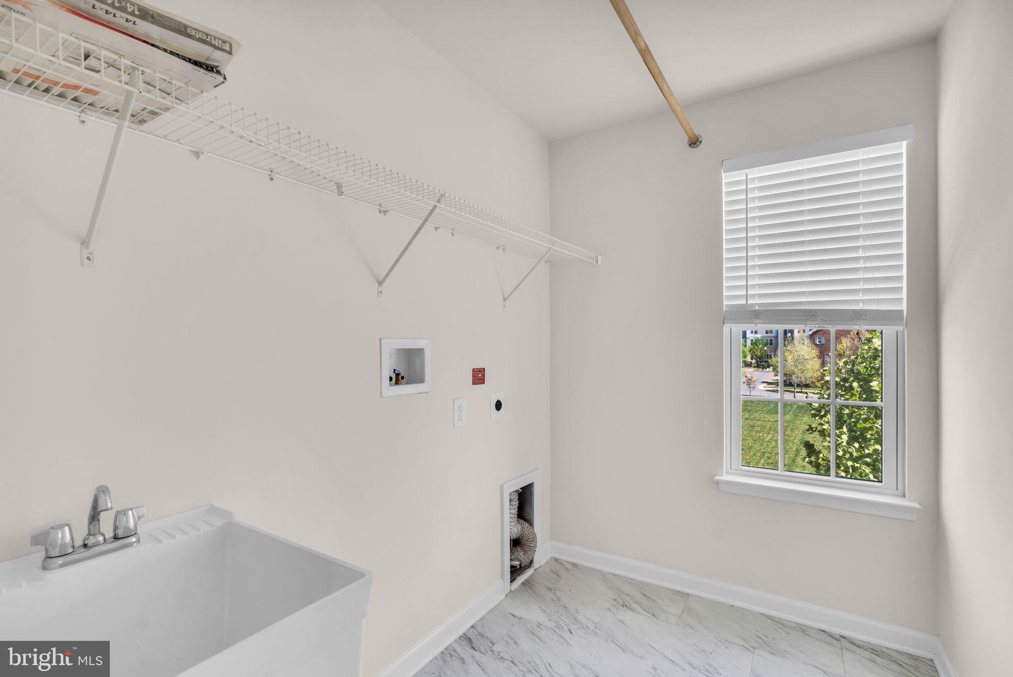 WATERFORD HILLS - Residential