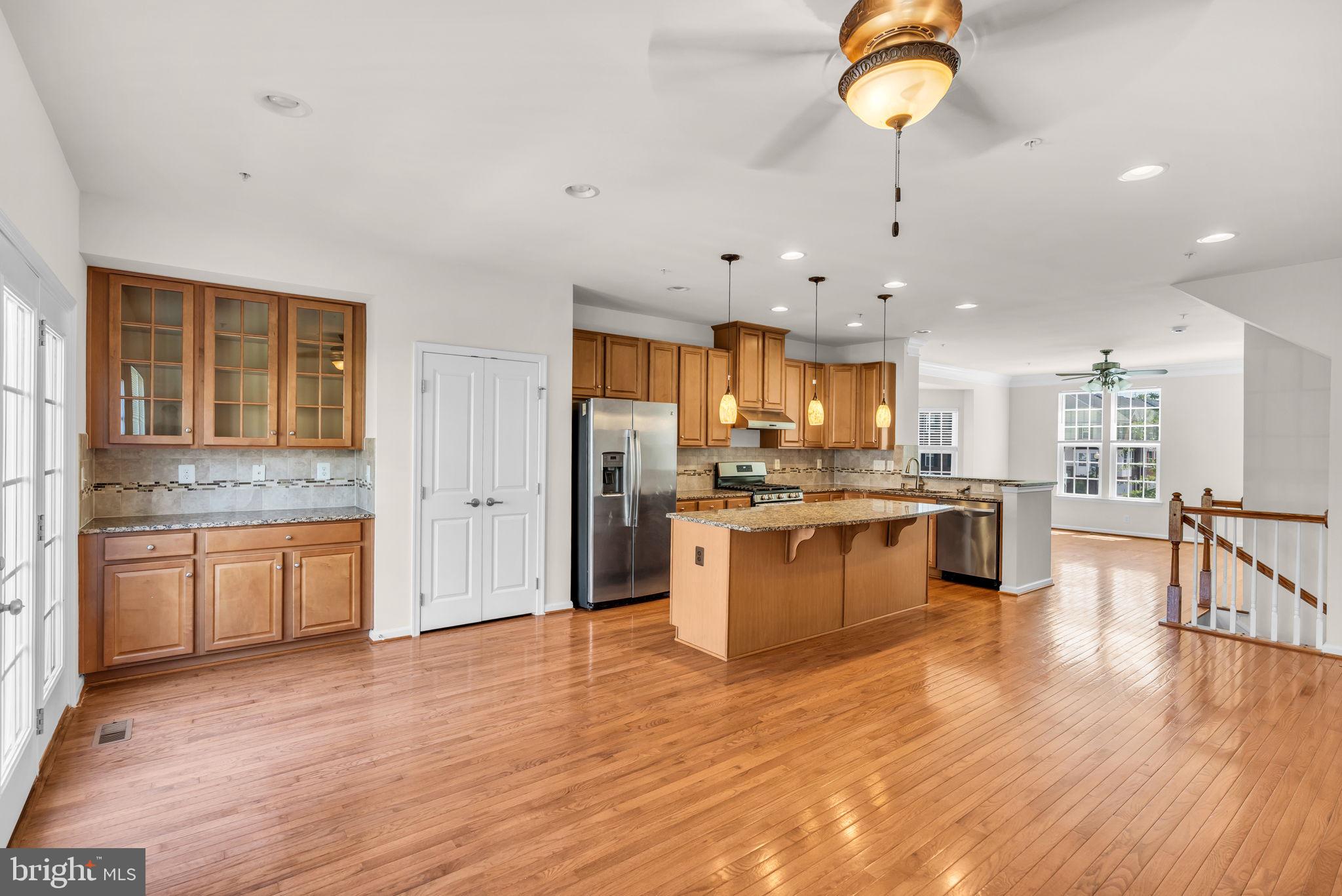 WATERFORD HILLS - Residential