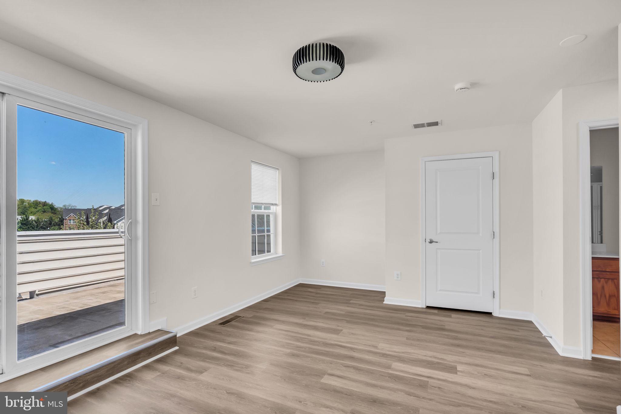 WATERFORD HILLS - Residential