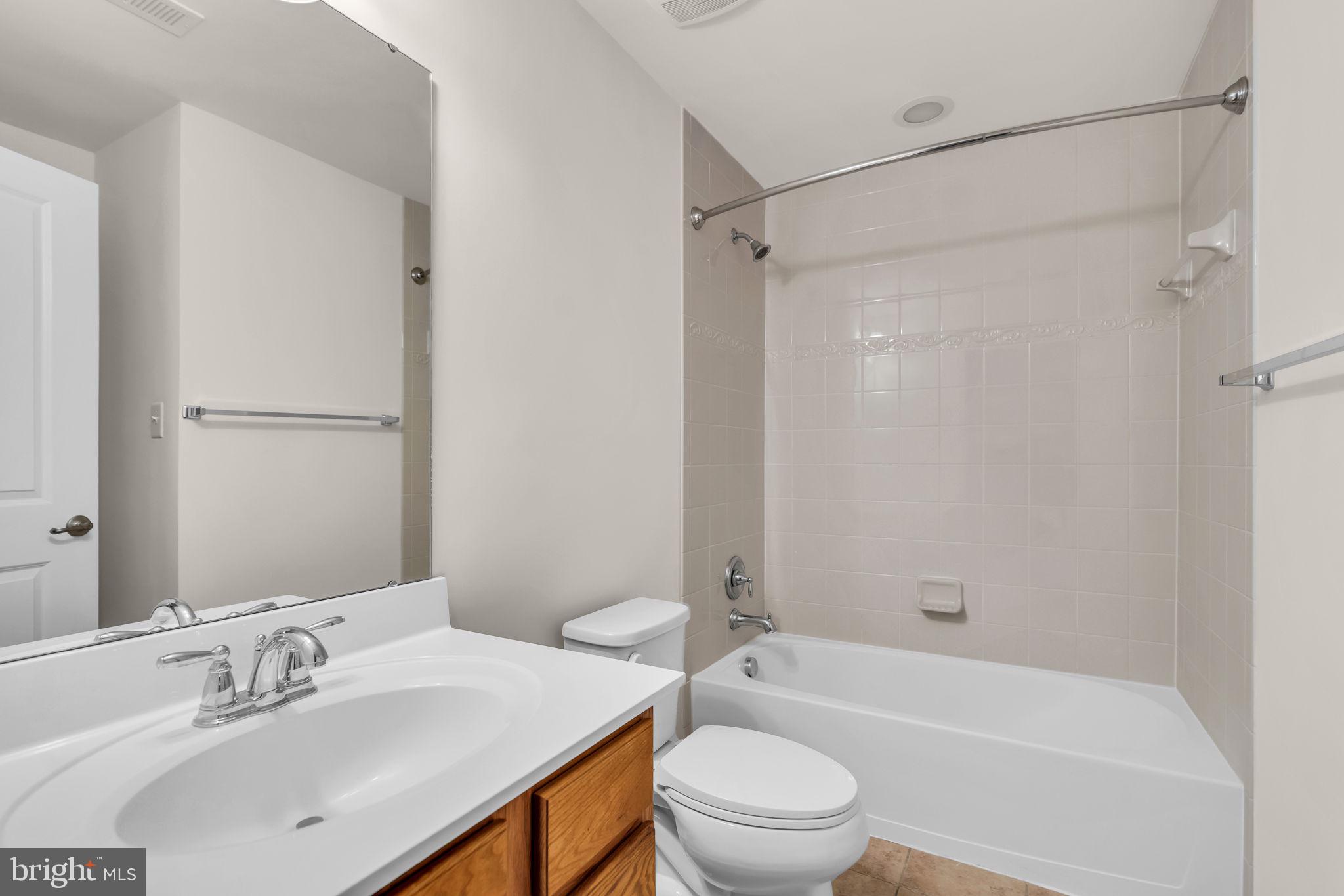 WATERFORD HILLS - Residential