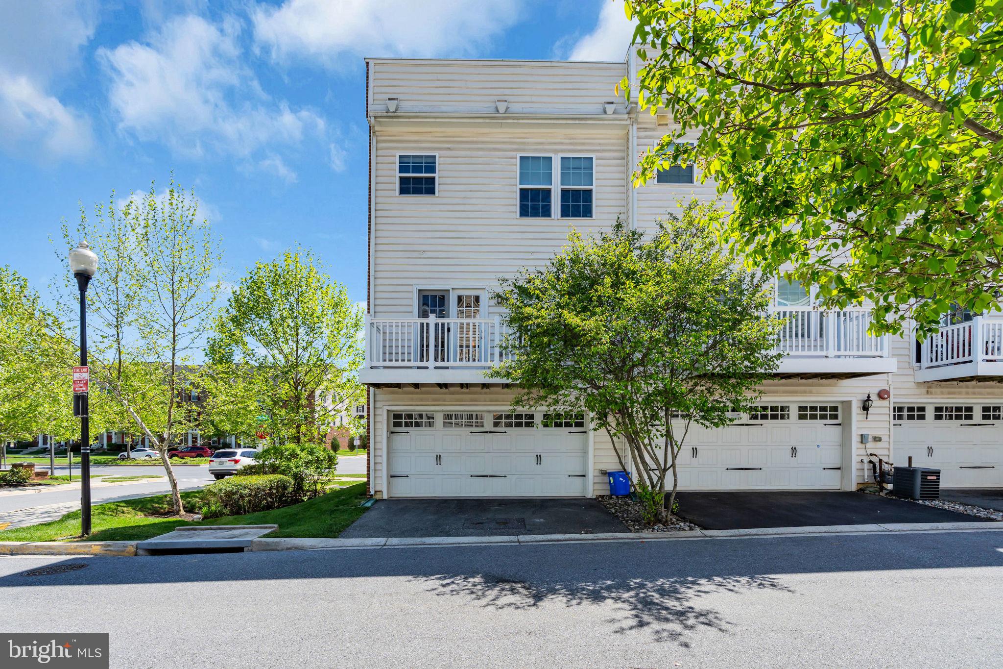 WATERFORD HILLS - Residential