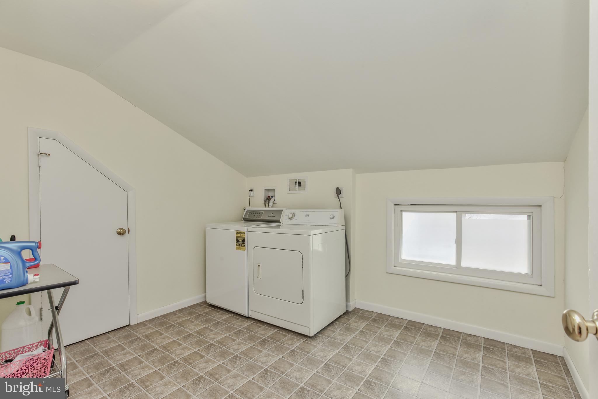 TWINBROOK - Residential