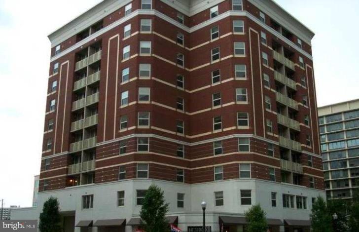 BALLSTON 880 - Residential Lease
