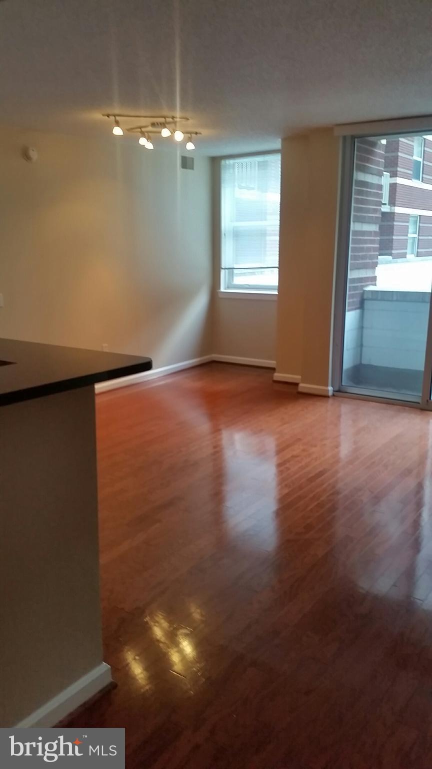 BALLSTON 880 - Residential Lease